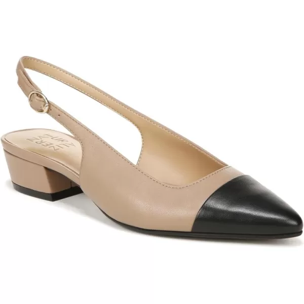 Naturalizer Women’s Banks Pointed Toe Flat