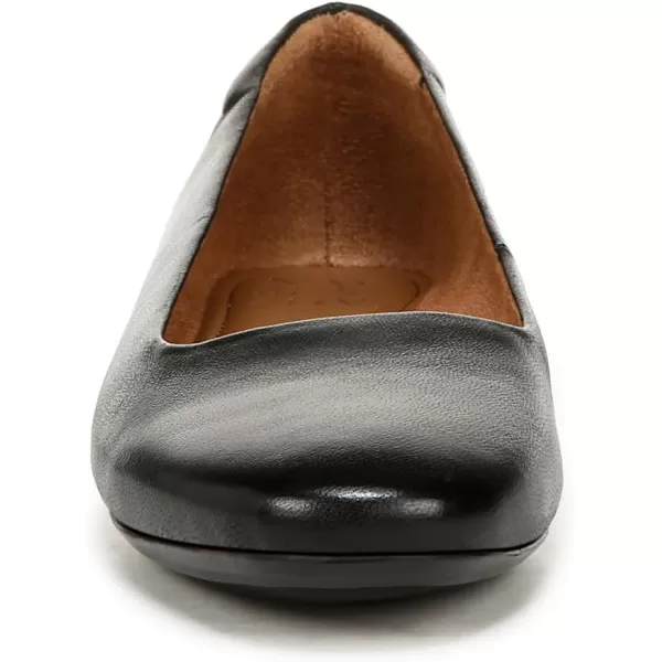 Naturalizer Women's Kelly Ballet Flats