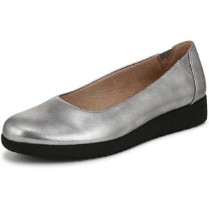 imageNaturalizer Soul Womens Idea Cushioned SlipOn Ballet FlatPewter Metallic