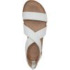 imageNaturalizer Womens Briza MoccasinWhite Synthetic