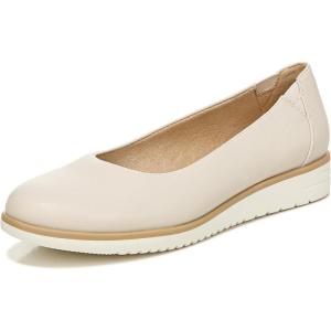 imageNaturalizer Womens Classic Ballet FlatPorcelain