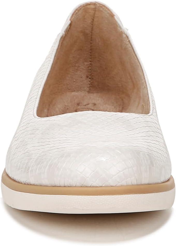 imageNaturalizer Womens Idea Slip on Ballet FlatBeige Snake