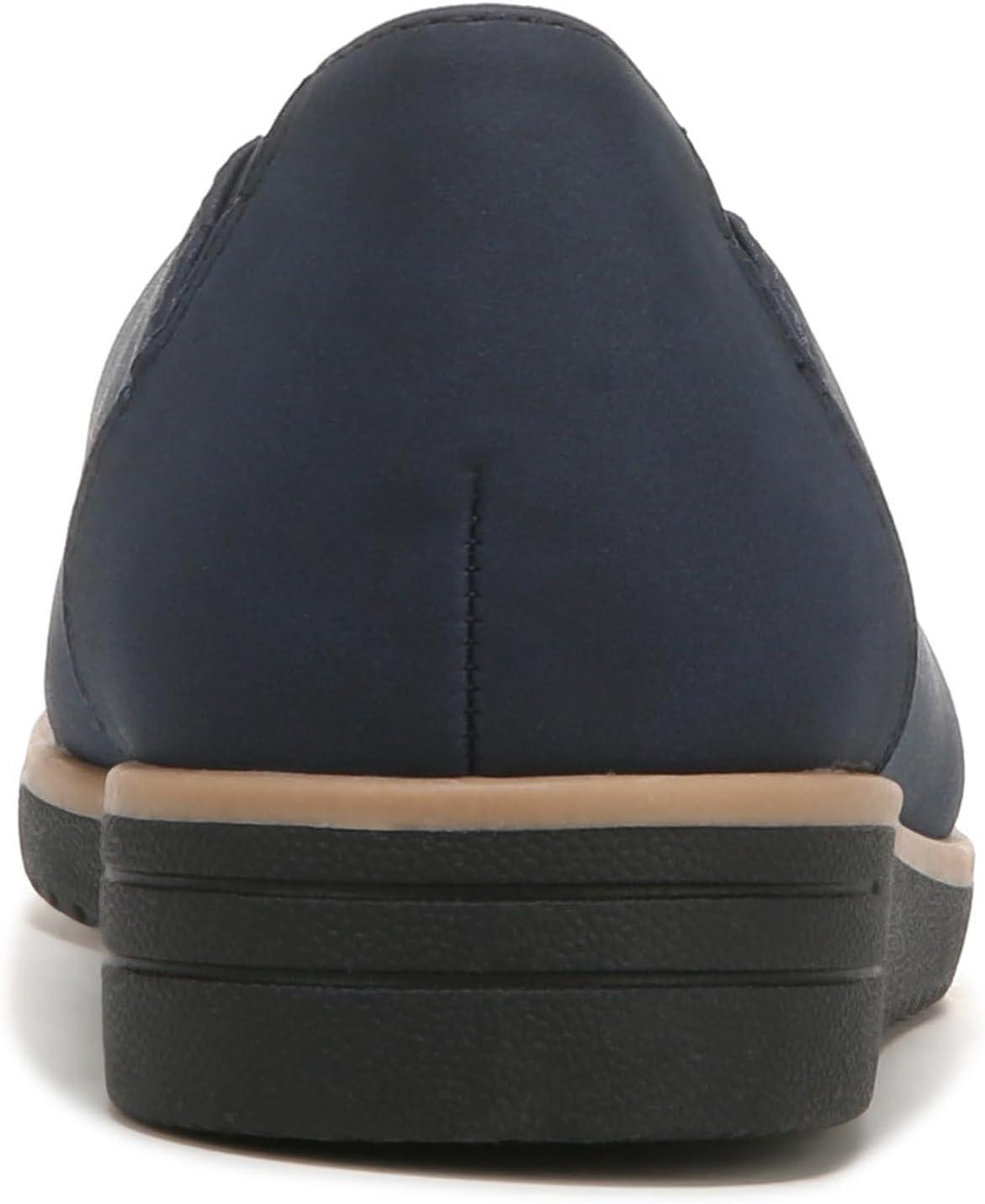 imageNaturalizer Womens Idea Slip on Ballet FlatNavy