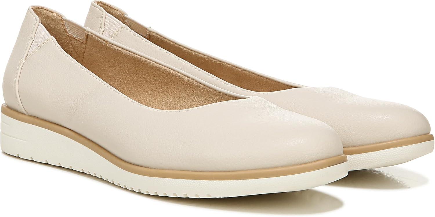 imageNaturalizer Womens Idea Slip on Ballet FlatPorcelain