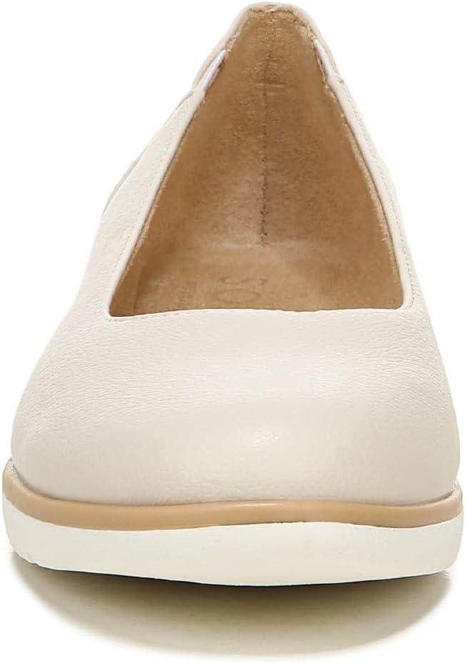 imageNaturalizer Womens Idea Slip on Ballet FlatPorcelain