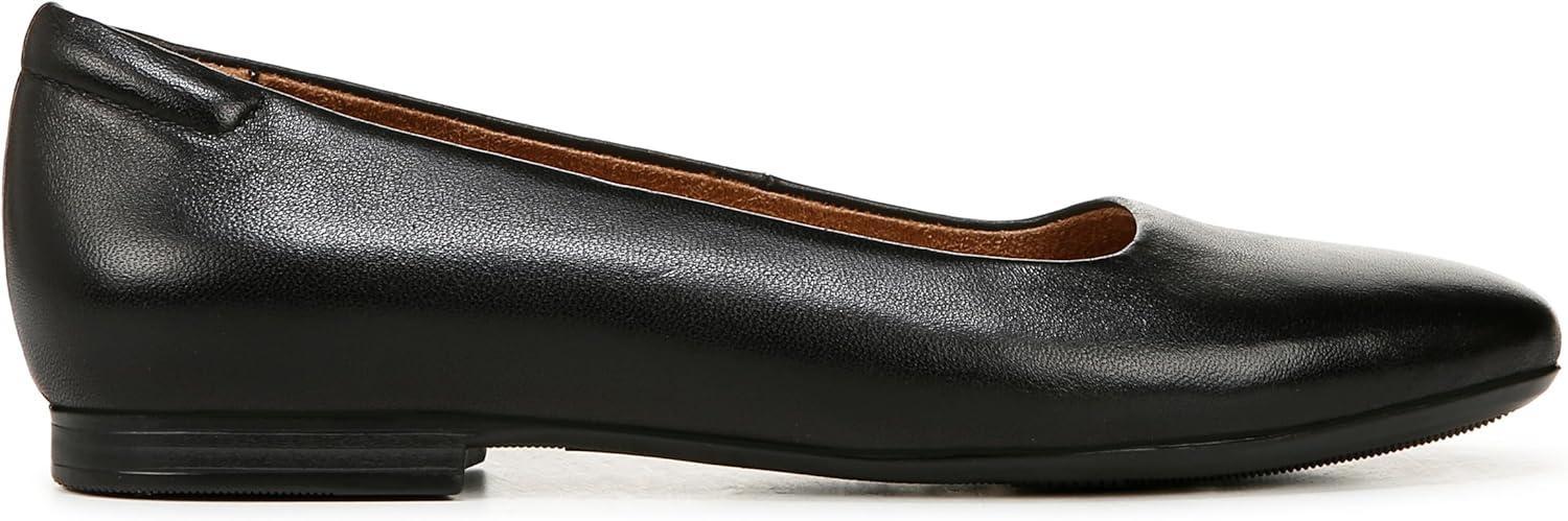 imageNaturalizer Womens KellyBallet FlatBlack Leather