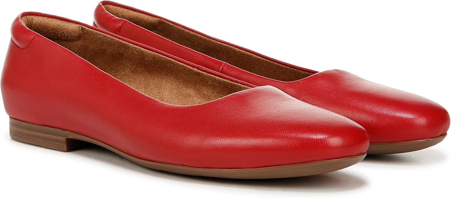 imageNaturalizer Womens KellyBallet FlatCrimson Red Leather