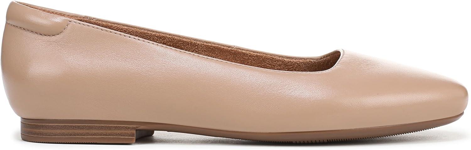 imageNaturalizer Womens KellyBallet FlatCrme Brulee Leather