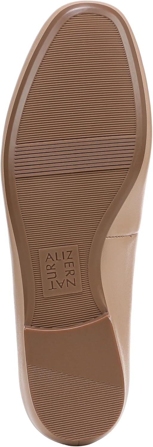 imageNaturalizer Womens KellyBallet FlatCrme Brulee Leather