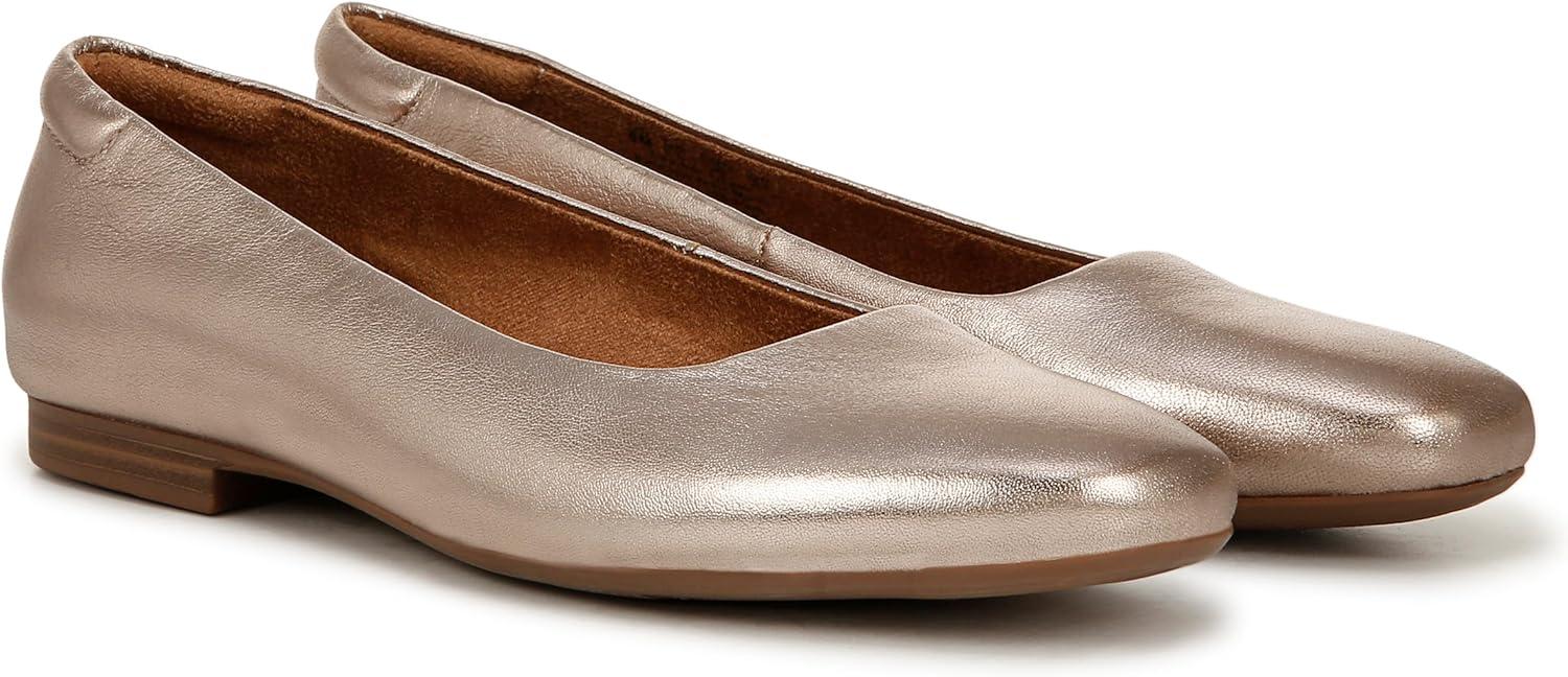 imageNaturalizer Womens KellyBallet FlatWarm Silver Leather