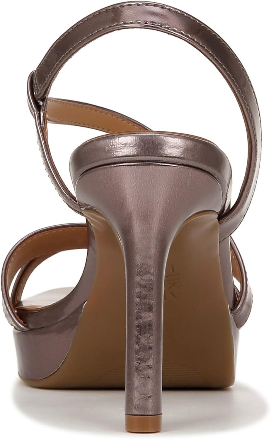 imageNaturalizer Womens Abby Heeled SandalTurtle Dove Grey Metallic