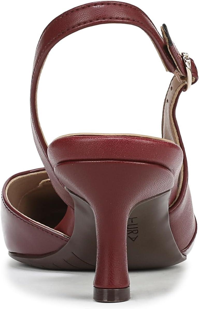 imageNaturalizer Womens Emilia PumpCranberry Red