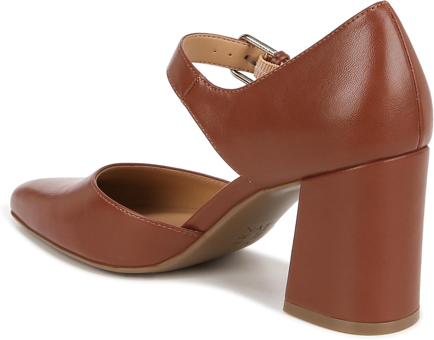 imageNaturalizer Womens Pixie PumpBrazil Nut