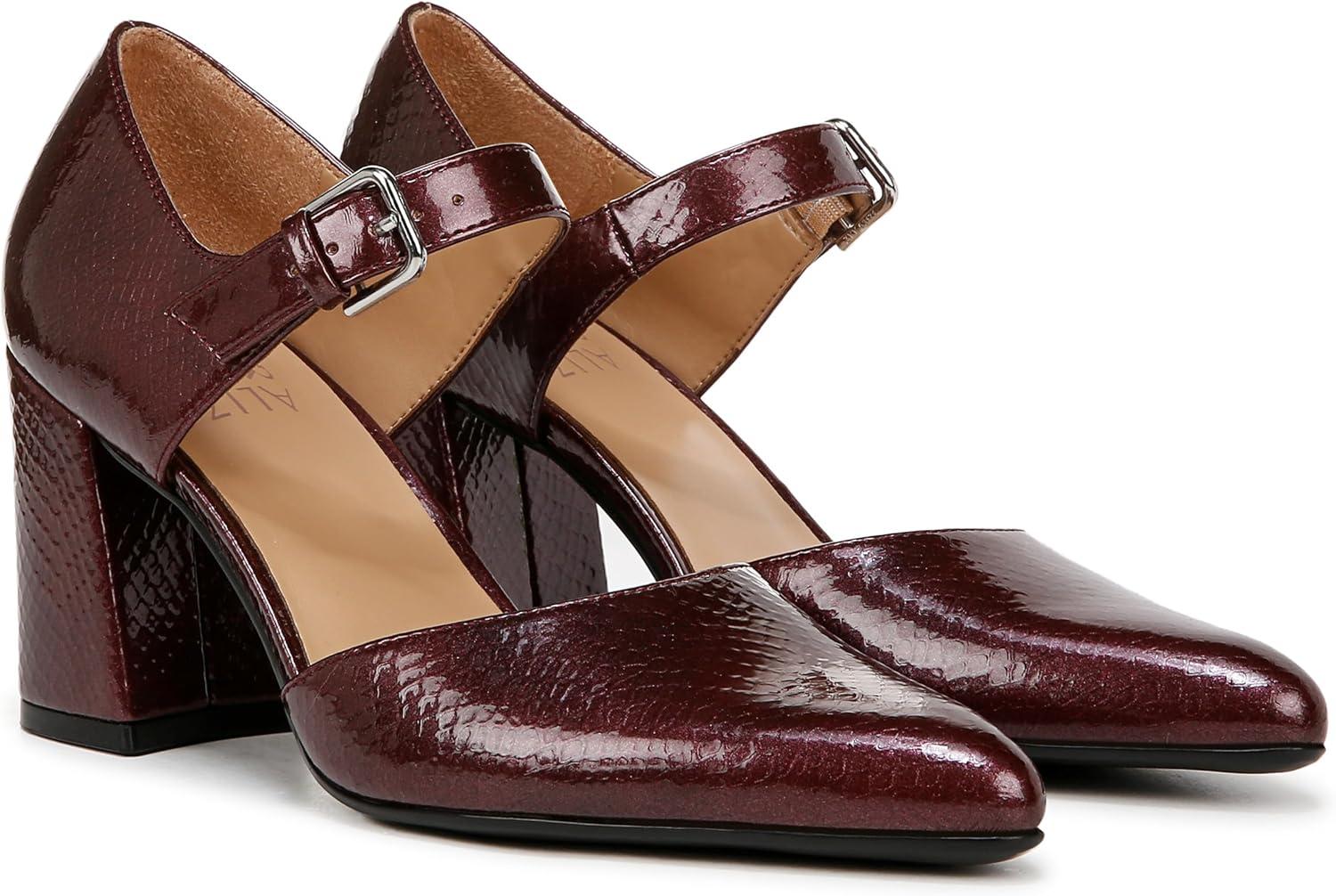 imageNaturalizer Womens Pixie PumpCranberry Patent