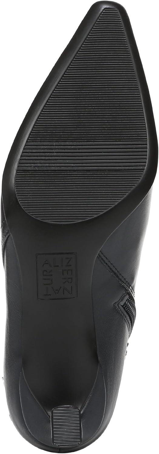 imageNaturalizer Womens Tucker Ankle BootNavy