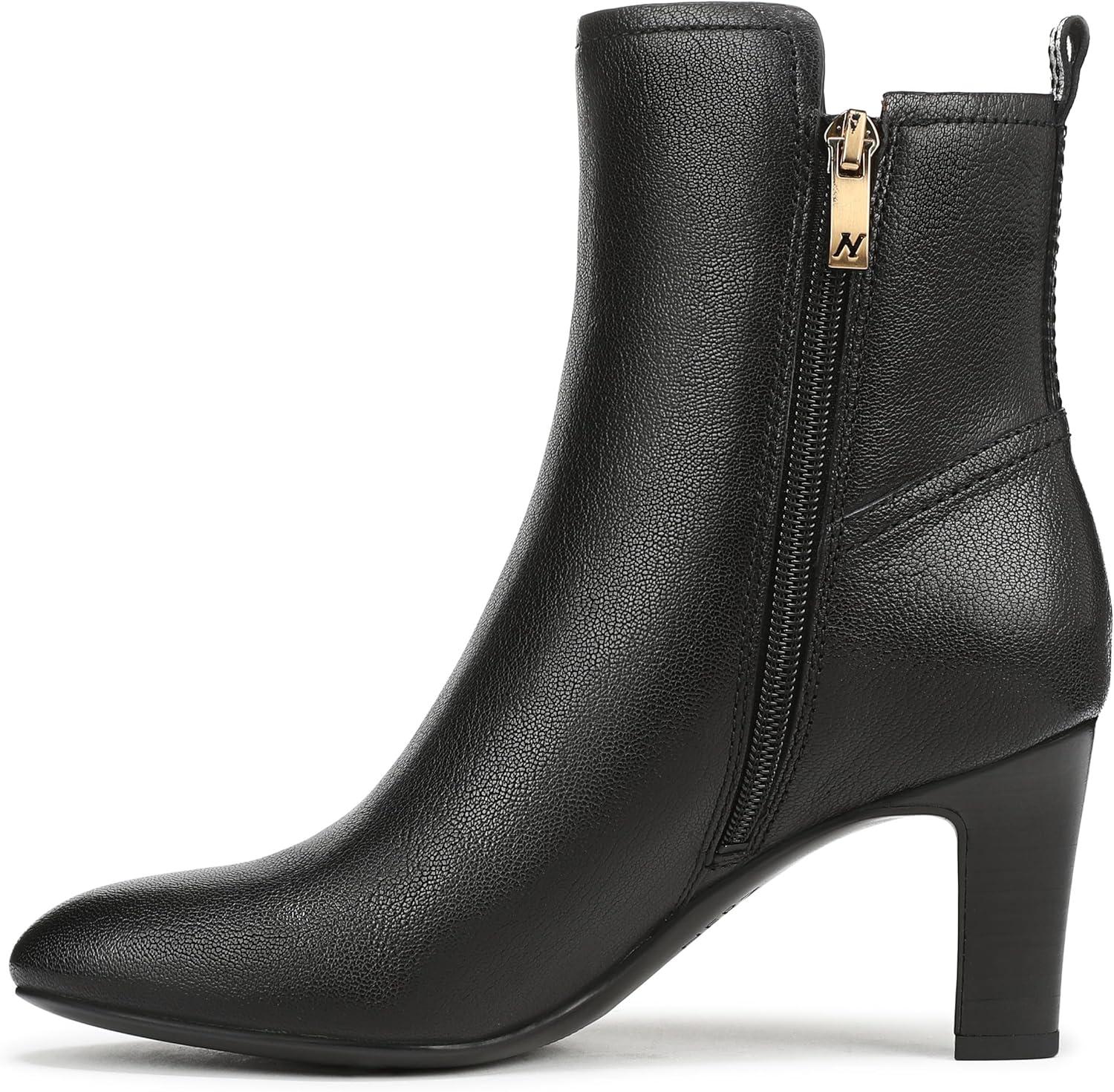 imageNaturalizer Womens Yoyo Ankle BootBlack Leather