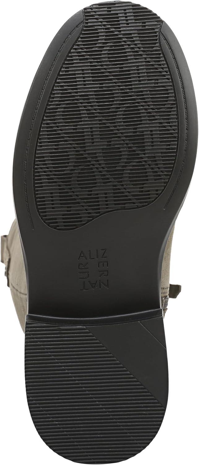 imageNaturalizer womens OntimeLaurel Green Suede