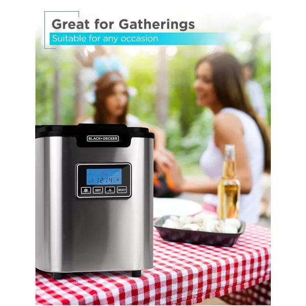 BLACK+DECKER 26 lb. Capacity Ice Maker