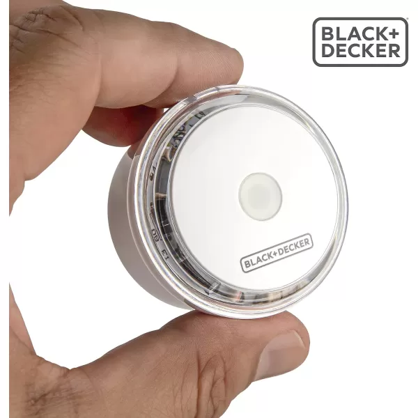 BLACK+DECKER Night Light Plug in with Photocell Sensor, 2.5 Lumen, 4 Pack - Outlet Room Lights