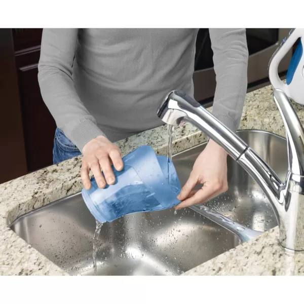 BLACK+DECKER dustbuster Handheld Vacuum, Cordless 10.8V, with Rotating and Extendable Nozzle 