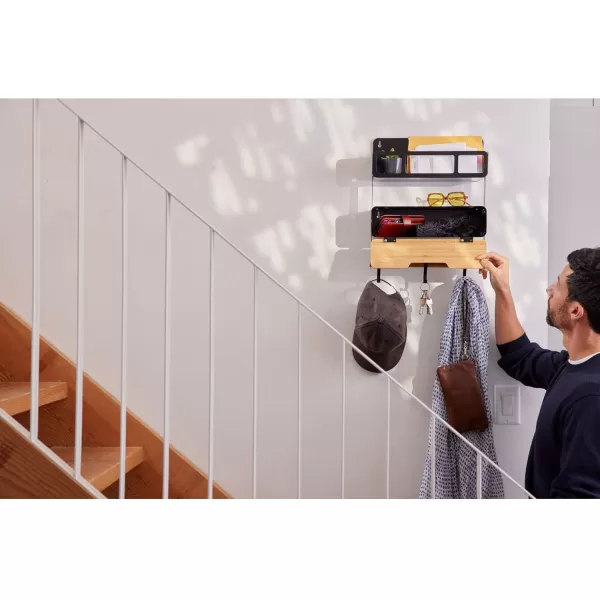 BLACK+DECKER BLACK + DECKER BLACK HANGING RACK SYSTEM-SHELF W/DOOR )