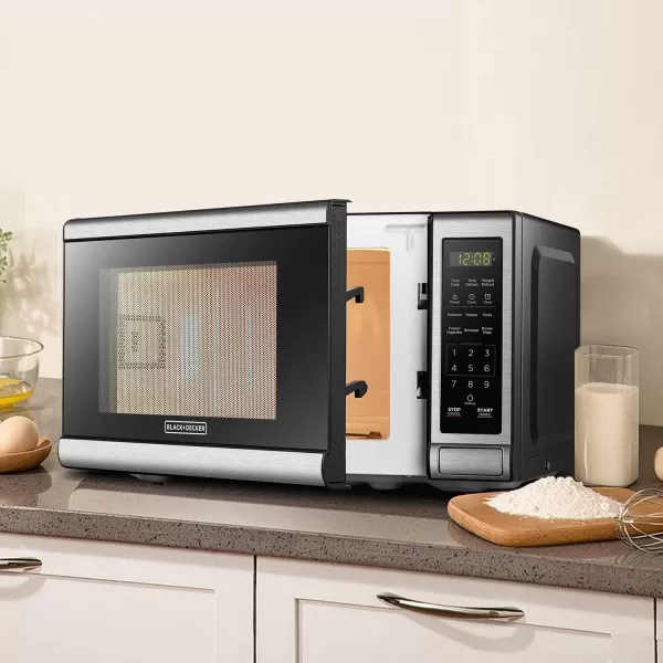 BLACK+DECKER EM031MB11 Digital Microwave Oven with Turntable Push-Button Door, Child Safety Lock, 1000W, 1.1cu.ft, Black &amp; Stainless Steel, 1.1 Cu.ft