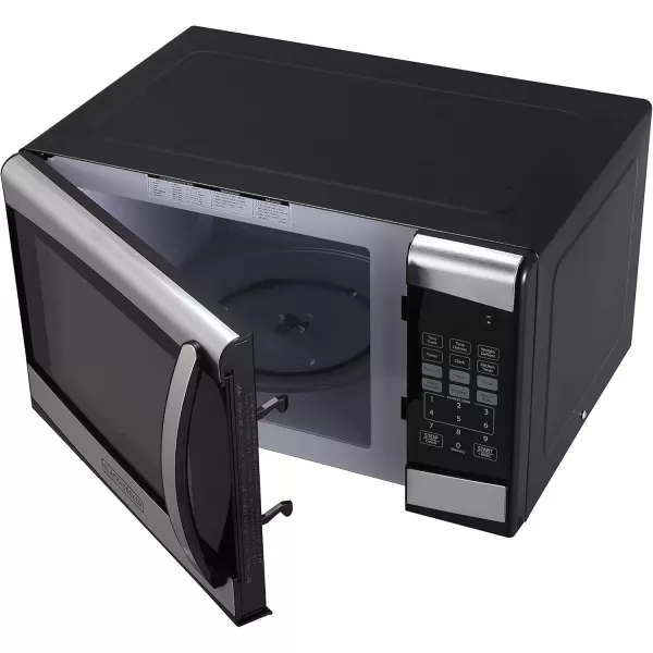 BLACK+DECKER EM925AZE-P 0.9 Cubic Foot 900 Watt Stainless Steel Microwave with Turntable, Cu.Ft, Black/Silver