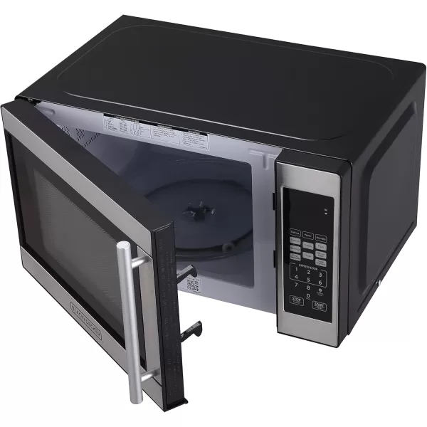 Black + Decker 0.7 Cubic Foot 700 Watt Stainless Steel Microwave with Turntable