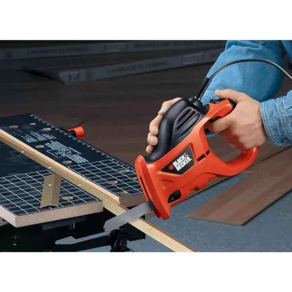 BLACK+DECKER Electric Hand Saw with Storage Bag, 3.4-Amp 