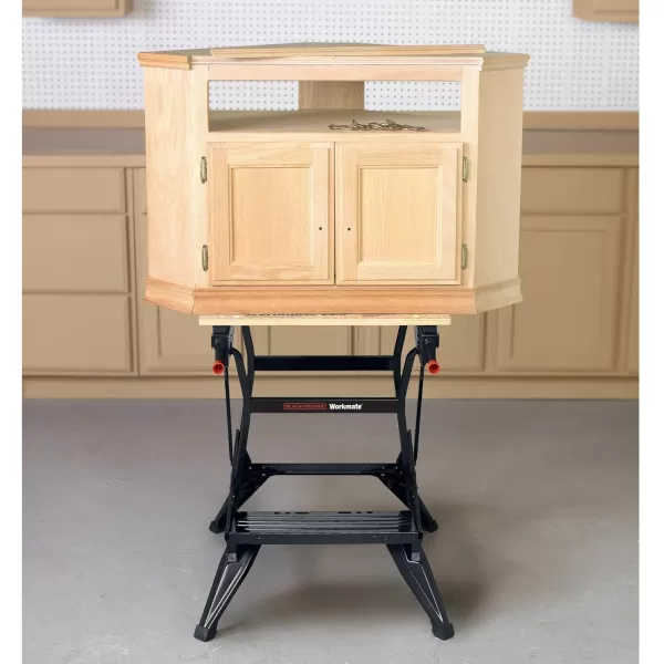 BLACK+DECKER Portable Work Bench and Vise 