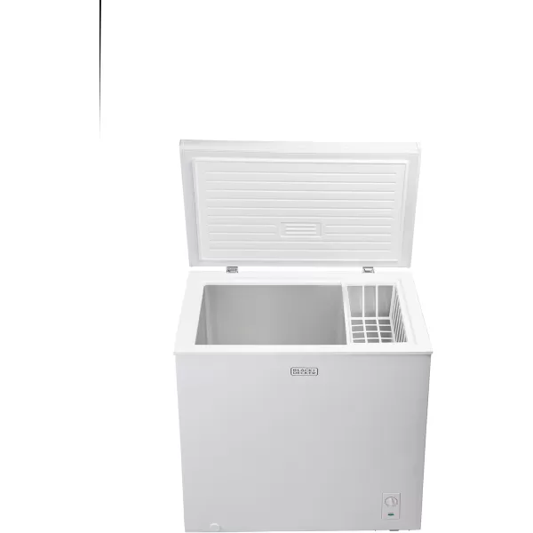 BLACK+DECKER 7.0 Cu. Ft. Chest Freezer, Holds up to 245 Lbs. of Frozen Food with Organizer Basket