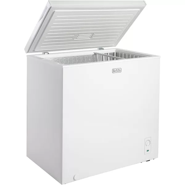BLACK+DECKER 7.0 Cu. Ft. Chest Freezer, Holds up to 245 Lbs. of Frozen Food with Organizer Basket