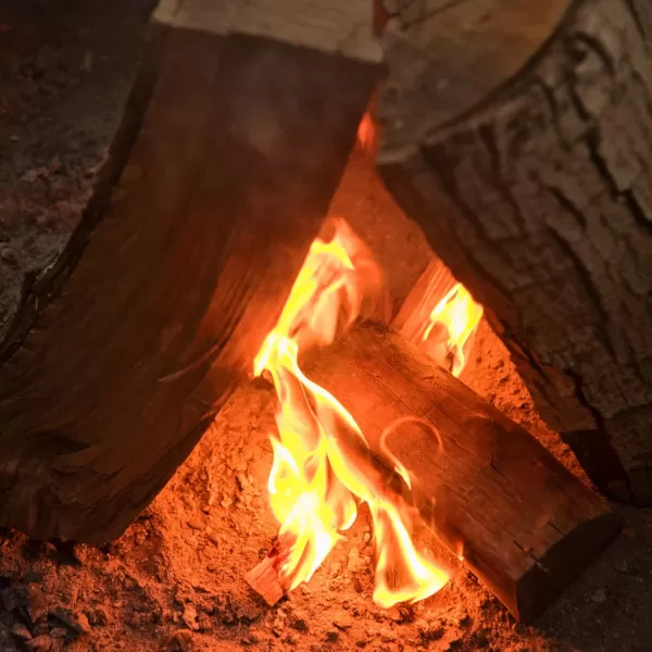 Billy Buckskin Co 8 lb Burlap Bag of Fatwood Fire Starter Sticks  Gift Set of Fatwood Comes in a Stylish Burlap Bag  Start a Fire with just 2 Sticks  8 Pound Bag120 Pounds