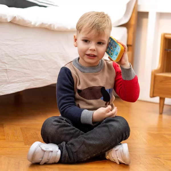 JOYIN Smartphone Toys for Baby Remote Control Baby Phone with Music Baby Learning Toy Christmas Birthday Gifts for Baby Infants Kids Boys and Girls Holiday Stuffers PresentWhite