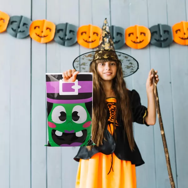JOYIN 72 Pcs Halloween Bags Plastic Goodie Bags in 6 Designs for Halloween Candy Trick or Treating Party Favors Halloween TrickorTreat Snacks Party Supplies Classroom Prizes