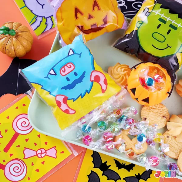 JOYIN 150 Pcs Halloween Cellophane Treat Bags Halloween Small Candy Bags Halloween Goodie Gift Bags for Trick or Treat Small Ziplock Bags for Halloween Party Favor Supplies