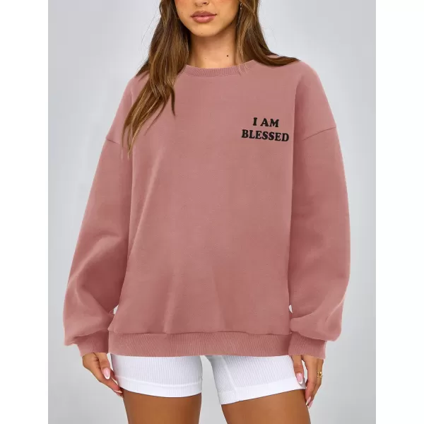 PRETTYGARDEN Womens Fall Fashion Oversized Sweatshirts Casual Crewneck Long Sleeve Graphic Pullover Tops ShirtPink