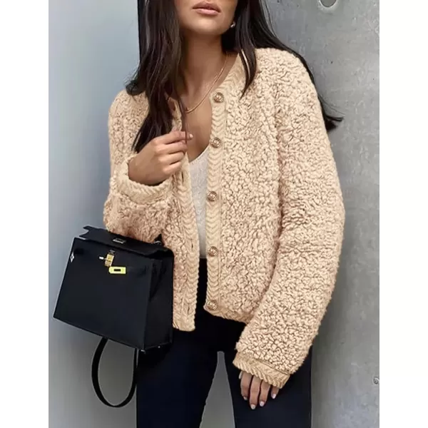 PRETTYGARDEN Womens Faux Fur Shearling Coat Fuzzy Fleece Button Up Trendy Fall Winter Cropped Jackets OuterwearBeige