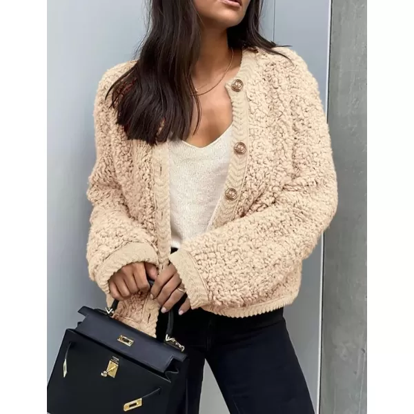 PRETTYGARDEN Womens Faux Fur Shearling Coat Fuzzy Fleece Button Up Trendy Fall Winter Cropped Jackets OuterwearBeige
