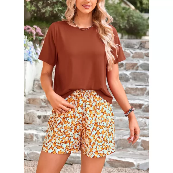 PRETTYGARDEN Womens Summer 2 Piece Outfits Lounge Sets Short Sleeve Tee Shirts Tops Blouses Pockets Printed Shorts TracksuitBrown