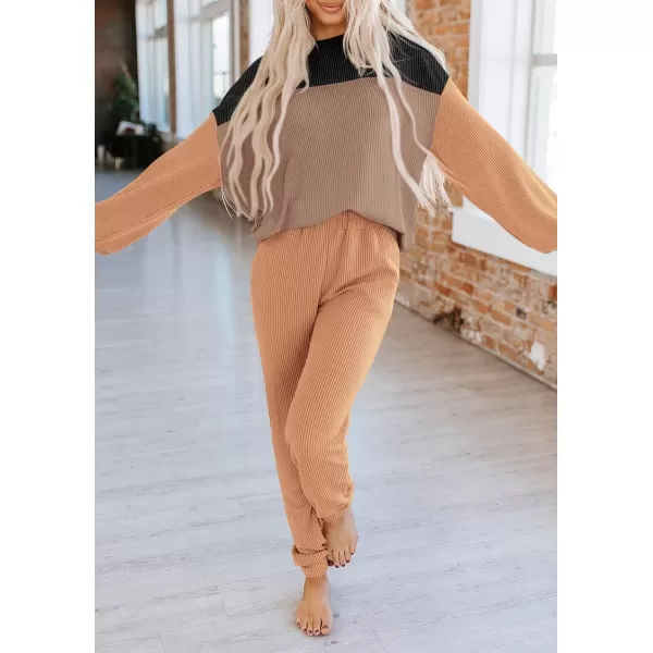 PRETTYGARDEN Lounge Sets for Women Fall 2024 Matching Sets 2 Piece Outfit Long Sleeve Ribbed Color Block SweatsuitsBlack Brown Apricot