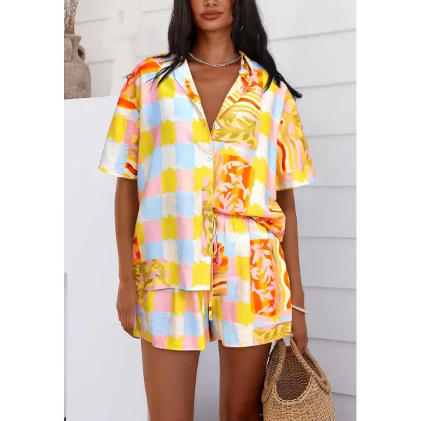PRETTYGARDEN Women Summer 2 Piece Beach Outfits Printed Short Sleeve Tops Lounge Shorts Casual Tracksuit SetMulti Print