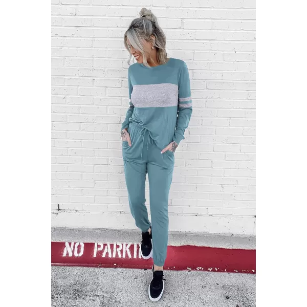 PRETTYGARDEN Womens Color Block 2 Piece Tracksuit Crewneck Long Sleeve Tops Long Sweatpants Outfits Lounge SetsBlue