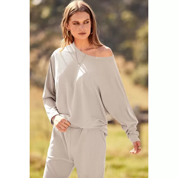 PRETTYGARDEN Womens Fashion Outfits 2 Piece Sweatsuit Solid Color Long Sleeve Pullover Long PantsApricot