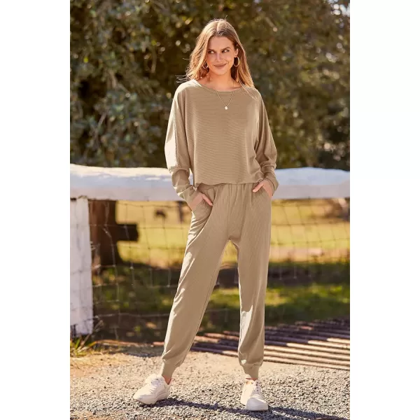 PRETTYGARDEN Womens Fashion Outfits 2 Piece Sweatsuit Solid Color Long Sleeve Pullover Long PantsKhaki