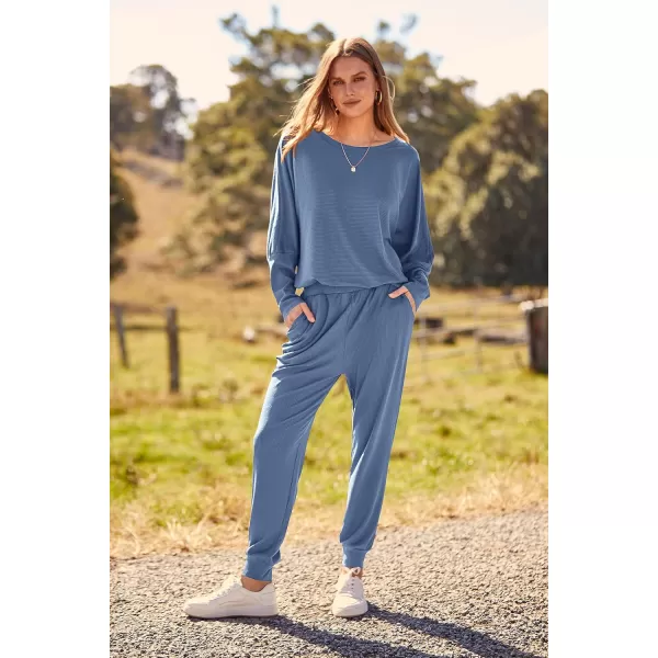 PRETTYGARDEN Womens Fashion Outfits 2 Piece Sweatsuit Solid Color Long Sleeve Pullover Long PantsLight Blue