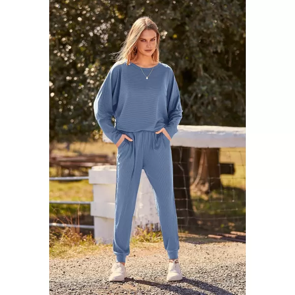 PRETTYGARDEN Womens Fashion Outfits 2 Piece Sweatsuit Solid Color Long Sleeve Pullover Long PantsLight Blue