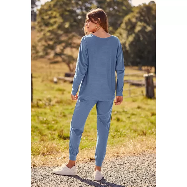 PRETTYGARDEN Womens Fashion Outfits 2 Piece Sweatsuit Solid Color Long Sleeve Pullover Long PantsLight Blue