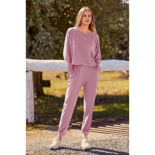 PRETTYGARDEN Womens Fashion Outfits 2 Piece Sweatsuit Solid Color Long Sleeve Pullover Long PantsPink