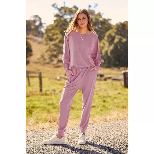 PRETTYGARDEN Womens Fashion Outfits 2 Piece Sweatsuit Solid Color Long Sleeve Pullover Long PantsPink